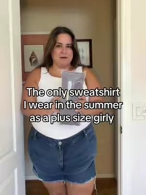 The plus size sweatshirt you can actually wear in summer through winter✨ wearing size 4x 🏷️ #plussize #plussizefashion #sweatshirt #plussizeedition #plussizetiktok 