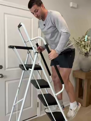 This one is so much better than the silver outdoor ones #stepladder #ladder #stepladders #diytools 