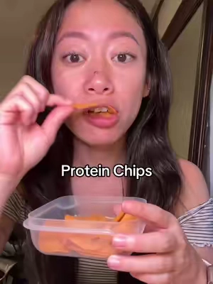 #ad #proteinchips #proteinsnack #protein #tiktokshopbacktoschool Affiliate disclosure: I may earn a commission from purchases made through my link. I am not the manufacturer or seller of this product and am not responsible for product formulation, manufacturing, ingredient accuracy, nutritional content, allergen information, dietary suitability, storage, or individual outcomes. This product is a food snack and is not intended to diagnose, treat, cure, or prevent any disease. Individual tastes, dietary needs, and experiences may vary. Please review all ingredients, nutrition information, allergen details, directions, and warnings before consuming.