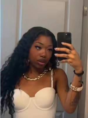 if yall tryna find a wig under $100 on tik tok this type type of quality you should expect just lyk #fypシ 