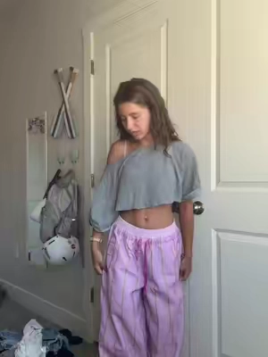 SOO cute but just a tad big for me. #fyp #baggypants #cutepants #style 
