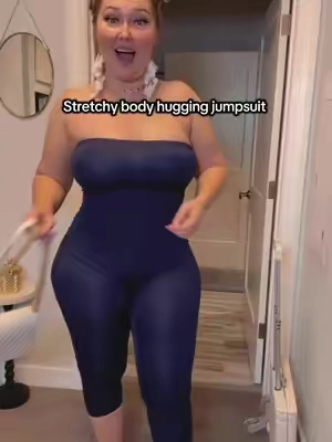 Stretchy and soft on😍 5’9 225lbs large