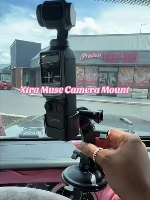 I can’t believe I found us a mount that works on a leather dashboard #cameramount #cameraholder #carmount #extramuse 