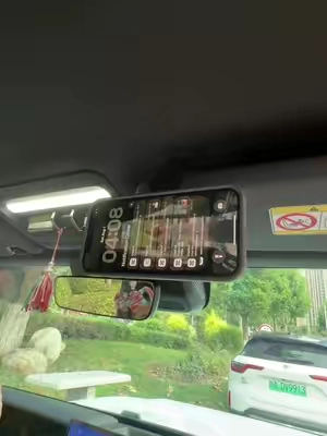 Strong Auti-Slip Magnetic Car phone Mount #phonemount #carphoneholder #magneticphoneholder #contentcreator #carphonemount 