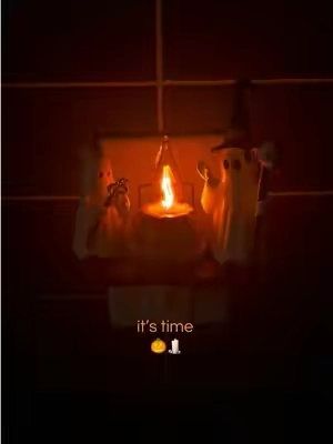 it has BEGUN 🕯️🎃 #halloweendecor #spookydecor #nightlight #spookyseason #trickortreat 