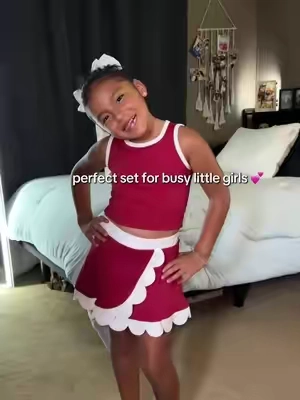 The scalloped details are too cute 🥰✨ #twopieceset #girlstwopieceset #girlsoutfits #girlmom #girlsfashion 