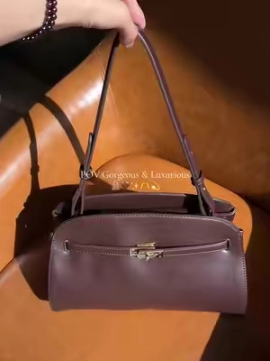 Affordable luxury bag for ur coffee dayyyy🤎✨🫶 #cluci #newarrivals #affordableluxury #totebag #giftguide 
