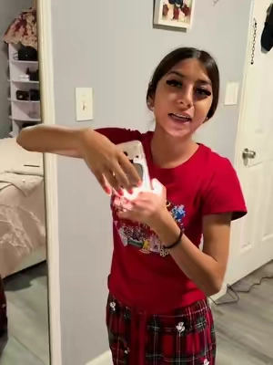 Princes quedo encantada con su nueva Luz 💡 #luz #lampara #luzes 