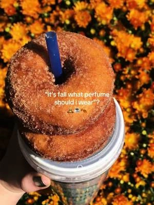 Smells like getting coffee, picking apples and pumpkins and Gilmore girls. #perfume #perfumemenlove #sexyperfume #fallperfume #spookyseason 