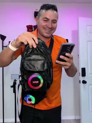 #Waterproof#speaker #morral#mochila #mochila con bocina resistente al agua