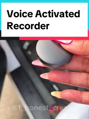 Replying to @tia2perfect Voice activated recorder  #voicerecorder #recorder #voicerecording #tiktokshopfinds #treasurefinds        