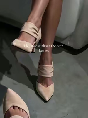These kitten heels are pure elegance and surprisingly comfy #heels #kittenheels #tiktokshopbacktoschool #tiktokshopcreatorpicks #SohoChic 