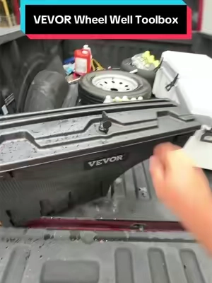 So handy! #bluecollar #pickuptruck #hotshottrucking #toolsofthetrade #toolbox 