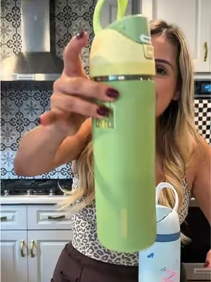 This is one of my favorite Owala collection! This princess collection is absolutely adorable! #owala #owalawaterbottle #owalatumbler #disneyprincess #watertumbler @Owala 