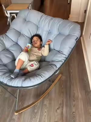 7669841027892595981