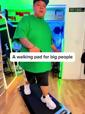 This walking pad is the real mvp 🏃‍♀️ #walkingpad #walkingpadathome #underthedesk #walking #yagudwalkingpad 