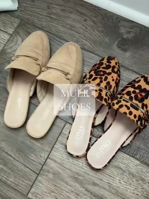 Cutie mules that go with everything for fall!  #mules #shoes #flats 