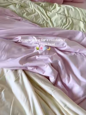 Tired of waking up hot? The CloudCool Comforter has a cool-to-the-touch side and a soft side, so you can stay comfortable without giving up that cozy comfort. Plus, the new colors are gorgeous.  #mellowsleep #coolingcomforter #hotsleeper #bettersleep #bedding @Mellow Sleep 