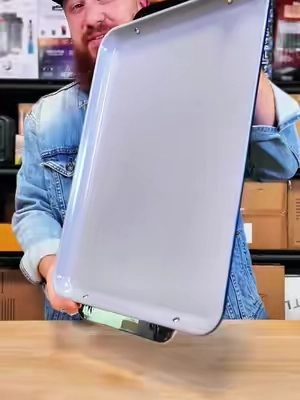 A caraway baking sheet at this price is kind of crazy? #caraway #bakingsheets #bakeware 