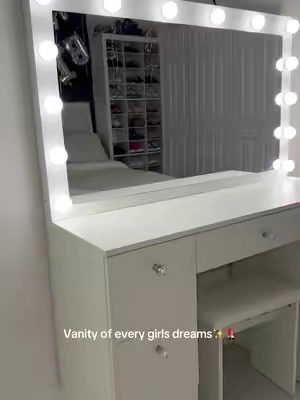the most perfect vanity and gift for any girl #vanity #makeupvanity 