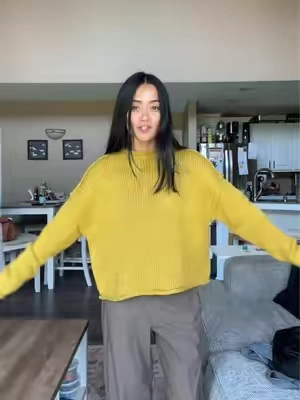 5’0” wearing size xsmall 