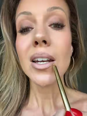 @MERIT Beauty #cooltonedmakep #lowcontrastmakeup #lipliner 