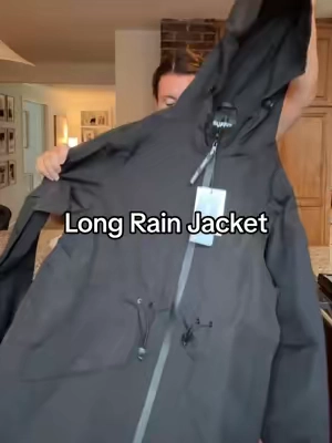 such an amazing quality mid-length long rain jacket that’s super waterproof! #rainjacket #raincoat #waterproofjacket #puffit