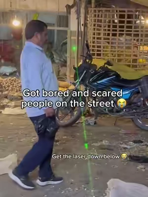 I bet your laser doesn’t do that 😂💔 #fyp #viral #laser #laserpointer 