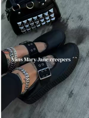 @vans #vans #vanswarpedtour #altoutfits #altmom #maryjaneshoes 