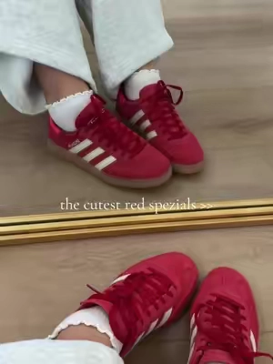 size down one full size!! #redsneakers #adidasspezial #adidas #spezials 