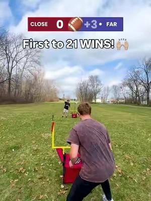 First to 21 wins the backyard football game of the year! 🏈🙌🏼 Tag someone you’d DESTROY in this game! ➡️ #qb54 #nfl #football #tailgate #ncaa 