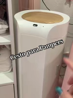 👶 Este basurero para pañales cambió por completo mi rutina. Se abre automáticamente con sensor de movimiento, ayuda a mantener los malos olores encerrados y hace todo mucho más práctico cuando tienes al bebé en brazos. Si estás preparando tu lista para el bebé o buscas un regalo útil, este definitivamente vale la pena. 💕🍼 #tiktokshopblackfridaysale #BabyMustHaves #NewMom #BabyEssentials 