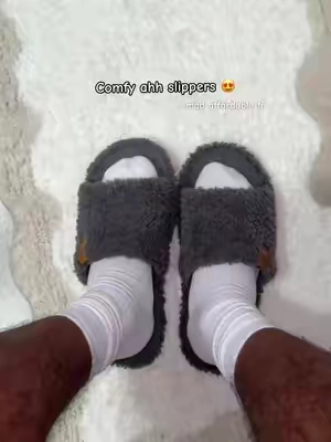 Genuinely comfy asl. Wear these around the crib all day everyday  #mensslippers #slippers #fuzzyslippers #mensshoes #comfyslippers 