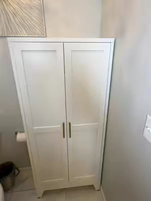I’m in love with this cabinet. I have 2 larger ones and this smaller one for the bathroom. #cabinet #storagecabinets #bathroomstorage #storagesolutions #storagesolution 