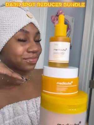 60 SEC INFO 🥹 fade dark spots with this!  🧴 USE SPF DAILY SO SUN WON’T MAKE IT DARKER!!!! @medicube global @medicube US Store #medicube #tumeric #darkspots #hyperpigmentation #fyp 