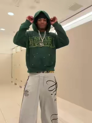 These sweats needa be equipped now #fyp #viral #fashion 