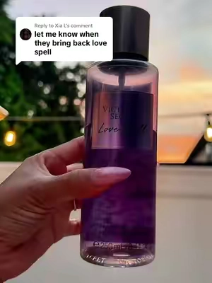 Replying to @Xia L #vspartner #victoriassecret #lovespell #vslovespell #victoriassecretbodymist 
