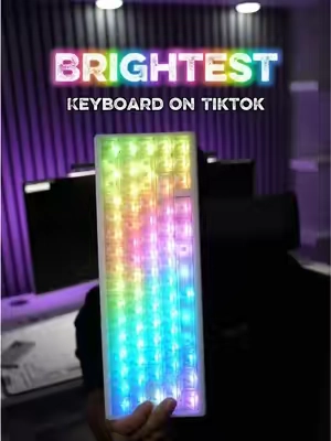 The RGB on this keyboard is so clean. #keyboard #rgb #gamingkeyboard #rgbkeyboard #pcgamingsetup 