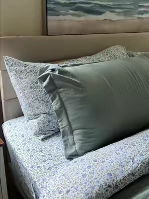 My favorite bedding set ☁️ This is the sage green color 🌿 #coastalfarmhouse #7piececomforterset #beddingset #bedding #cozybedding 