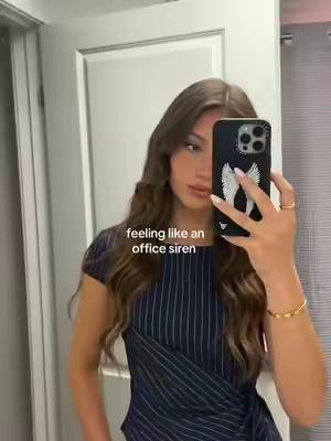 I love this two piece set so much #OOTD #styleinspo #office #corporatelife #officesiren 