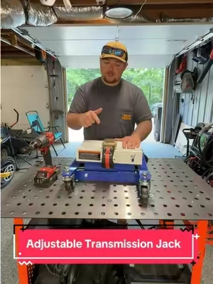 This transmission jack is super nice guys. @GARVEE #mechanic #tools #transmission #tiktokshopcreatorpicks #tiktokshopsummersale 