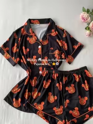 Pumpkin Print Pajama Set is perfect for cozy moments at home! fa #halloween #pajamas #partywear #pumpkin #tiktokshopsummersale
