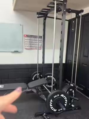 not to mention, it’s saving so much $$ not going to the gym #ritfit #smithmachine #homegym #garagegym 