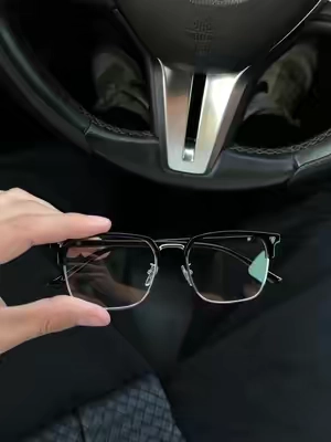 Nah hands down perfect glasses I've seen #glasses #lentes #gafas #fyp #dealsforyoudays