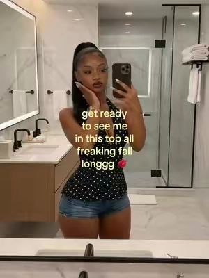 #haltertop #cutetop #falloutfits #OOTD #tiktokmademebuyit 