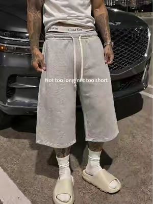 I'm not allowed. You still don't know these pants. #capris #croppedpants #longshorts #streetwear #mensstyle