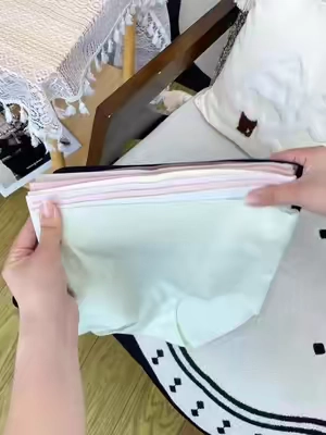 Tiene control de abdomen y además no se marca debajo de la ropa. ¡Estoy obsesionada con esta prenda y terminé comprando otro paquete! @David Archy