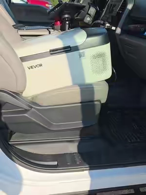 vevor 16 qt electric car refrigerator  freezer  -4 degrees  up to 68 degrees  #SuperBrandDay #summervibes #summerfinds #tiktokshopcreatorpicks #genx 
