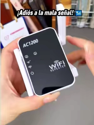 ¿WiFi débil en algunas partes de tu casa? 🏠📶 Este pequeño dispositivo cambia todo ✨ Amplía la señal y disfruta una conexión más estable 🔥 Instalarlo es tan fácil que cualquiera puede hacerlo 😍 ¡Pídelo ahora! #tiktokshopsummersale #wifi #internetbooster #homegadgets #viraltech