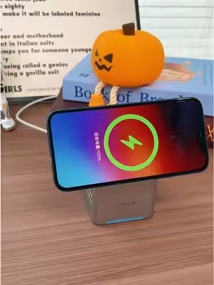 Base de Carga 3 en 1 para iPhone, Watch y AirPods ⚡#3in1charger #3in1chargerstation #wirelesschargingstation #wirelesscharging#tiktokshopmothersday